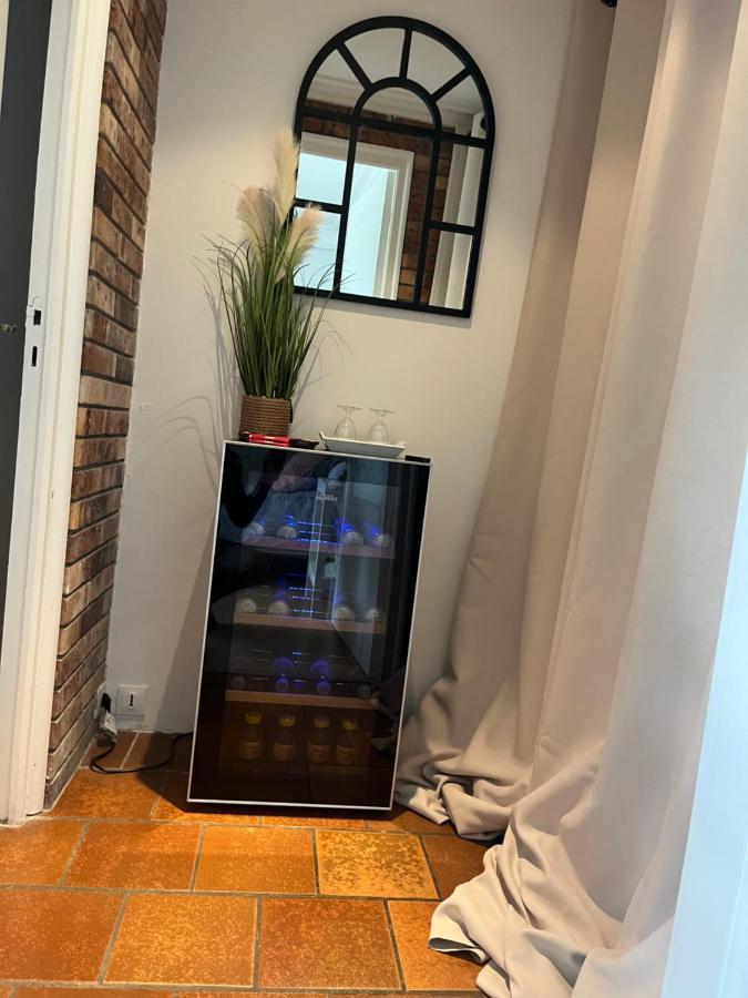 Superbe Chambre Lägenhet Vauhallan Exteriör bild